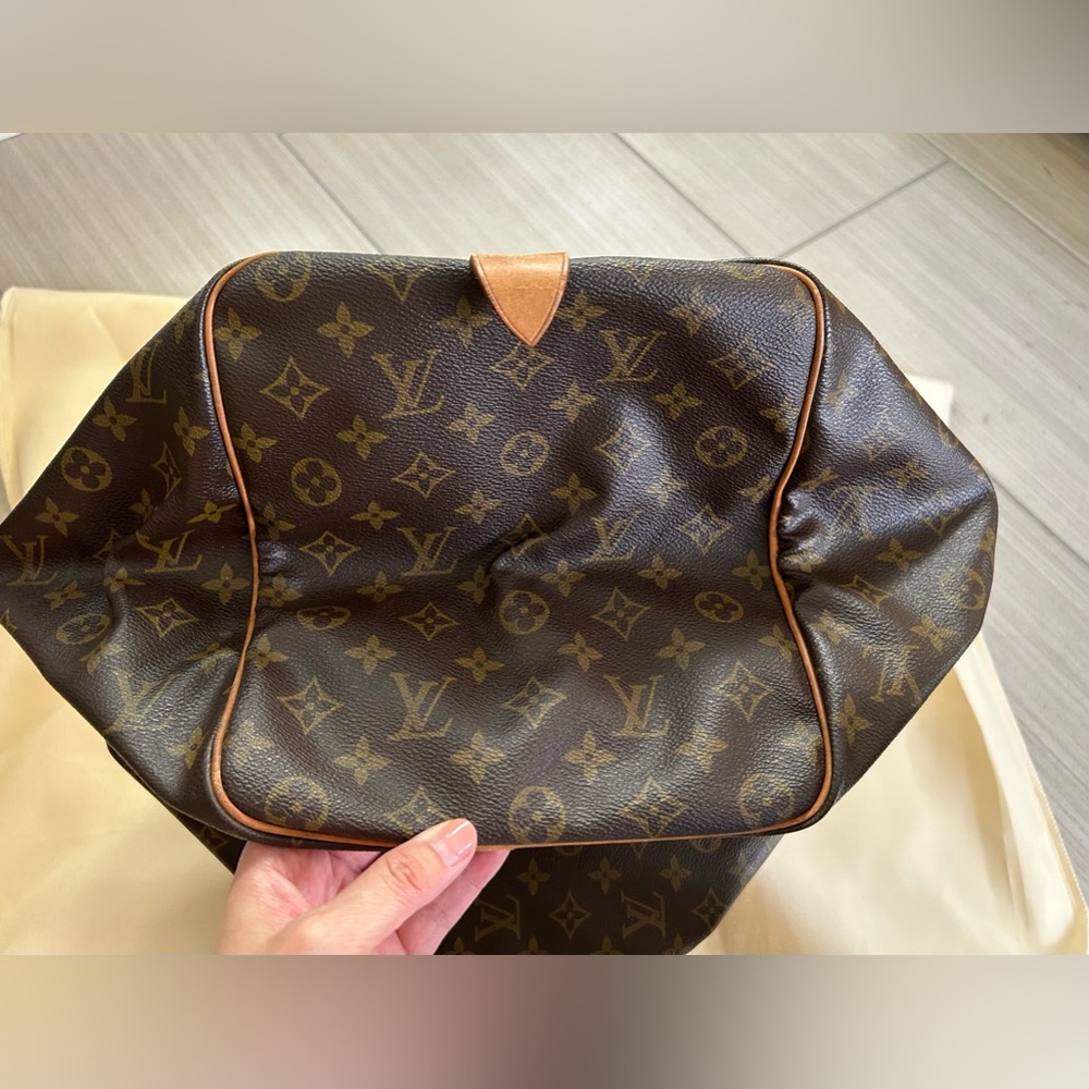 Authentic Louis Vuitton Vintage duffle bag 45 - Picture 5 of 14